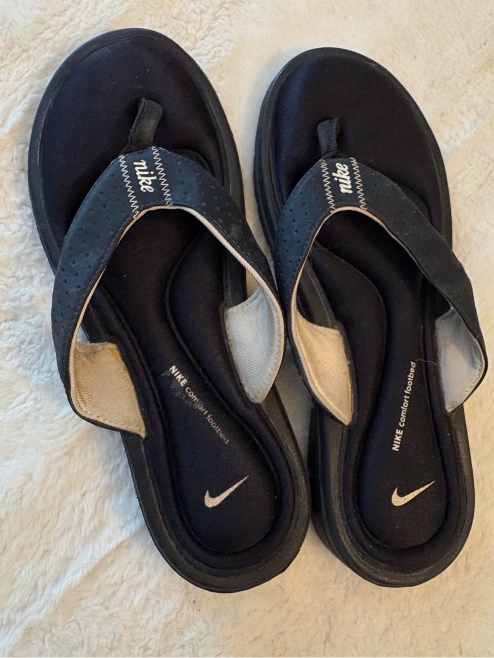 Nike Women’s Black and Cream Padded Flip Flop Sandals